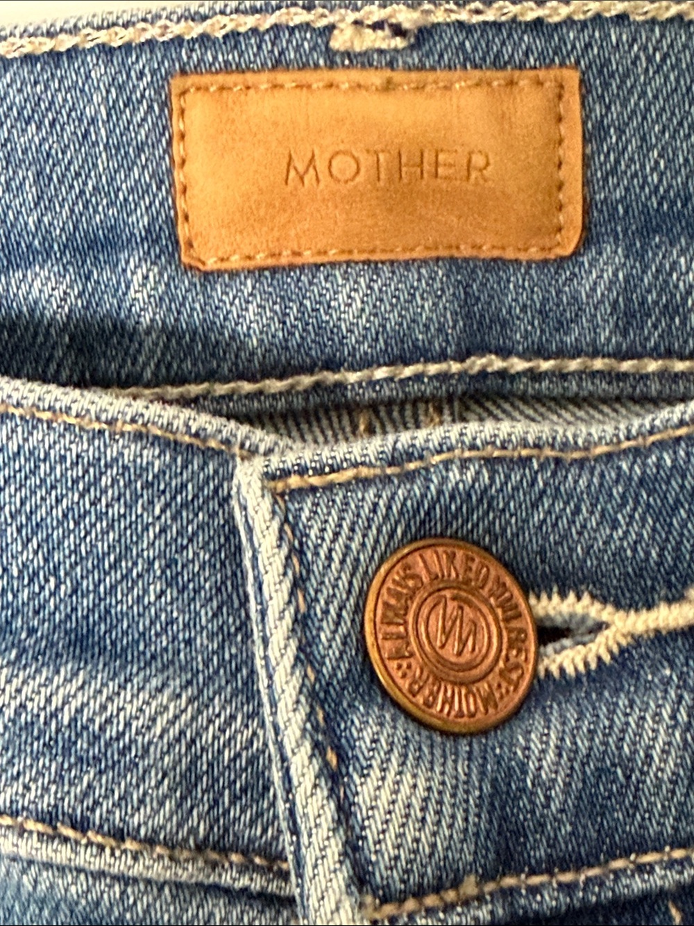 Mother The Weekender Blue Jeans Size 29 in Layover - Picture 9 of 14